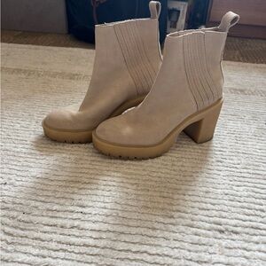 Dolce Vita Ankle Boots